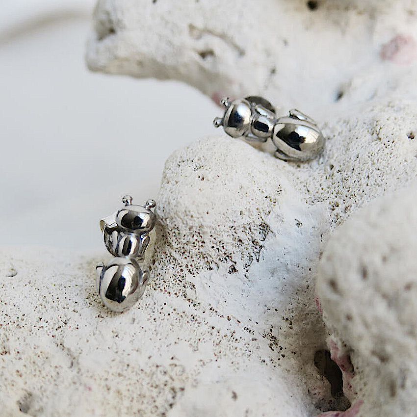 Dalí Ant Stud Earrings - Platinum Plated Silver