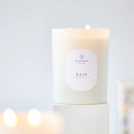 LINNEA Rain Candle